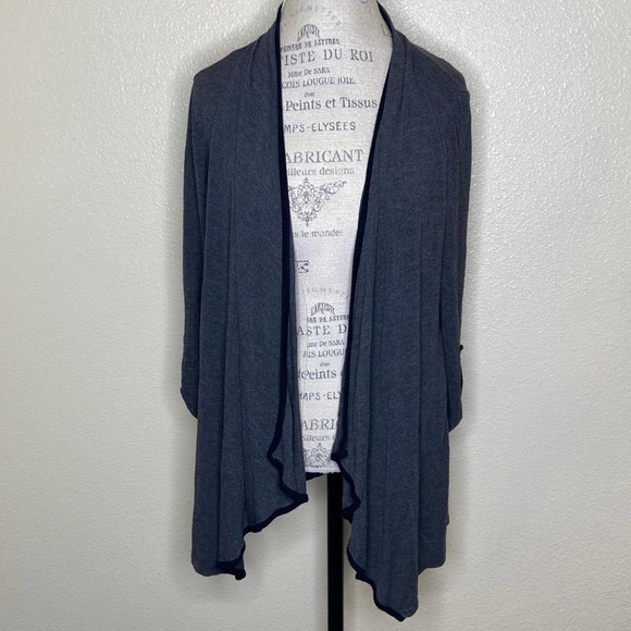 Ava James Handkerchief Hem Cardigan In Gray Women's Small - Picture 1 of 8